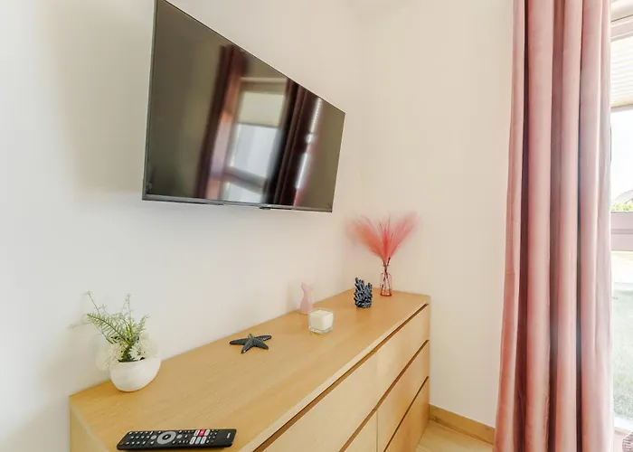 Sunset Nadmorska 100 *